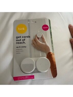 Bink White Magnetic Blind Cord Safety
